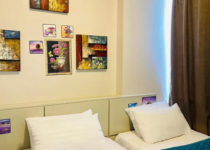 Mactan Newtown With Pool Access * Lapu-Lapu City