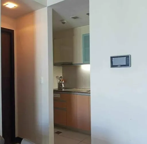 Mactan Newtown With Pool Access Apartment Lapu-Lapu City