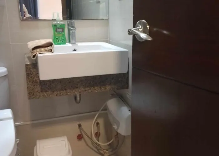 Mactan Newtown With Pool Access Apartment *
